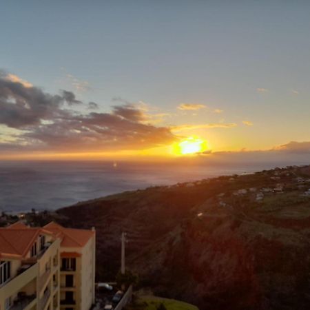 カリェタSunset Star With Sea Viewアパートメント エクステリア 写真