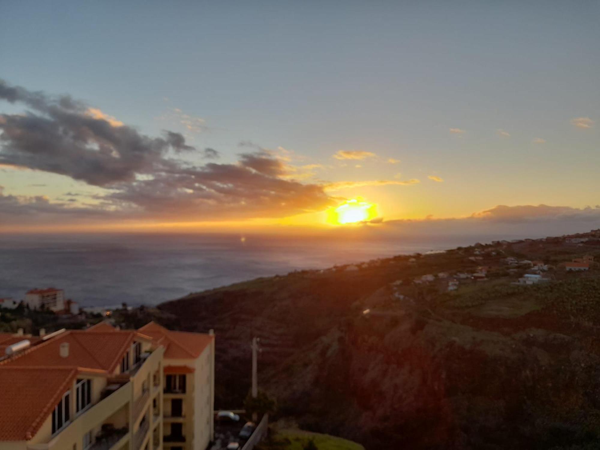 カリェタSunset Star With Sea Viewアパートメント エクステリア 写真